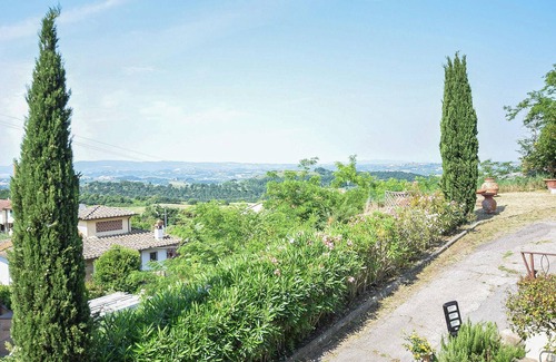 Montefoscoli House | Awesome home in Montefoscoli with WiFi