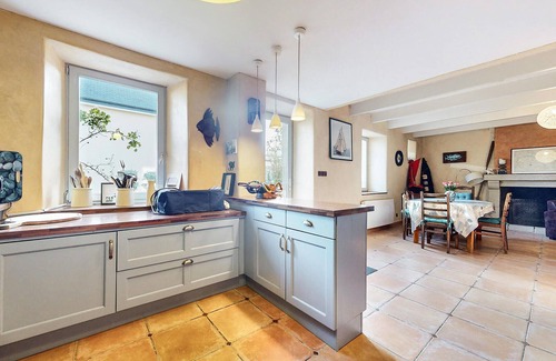 Loguivy House | Awesome home in Ploubazlanec