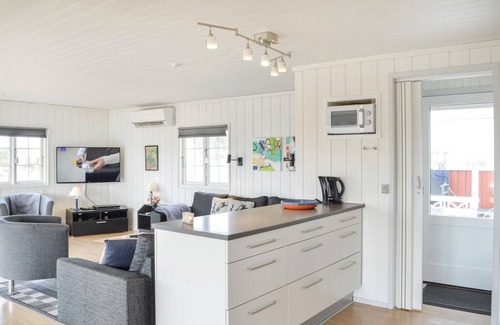 Sondervig House | Awesome home in Ringkøbing with sauna