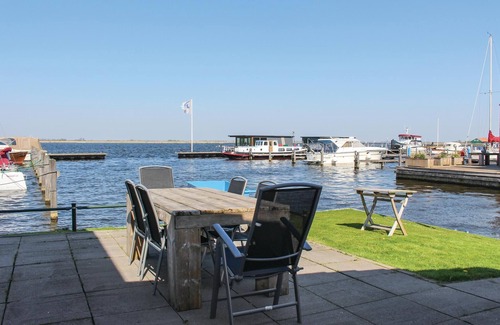 Municipality of Uitgeest House | Awesome home in Uitgeest with WiFi