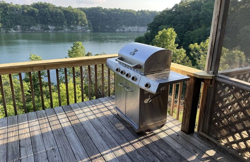 Nancy House | Awesome Lake Front Property