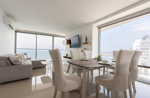 Bocagrande Apartment | Awesome Sea View and Historic Center “Morros City”