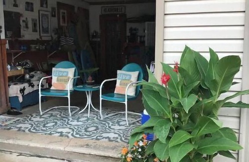 Kitty Hawk House | Awesome suite, 100 steps to the ocean!