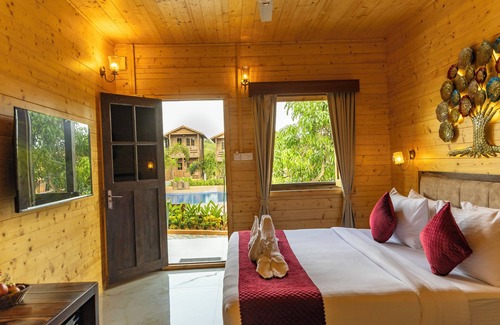 Arambol Hotel | Axiom Resort Luxury Cottages Arambol