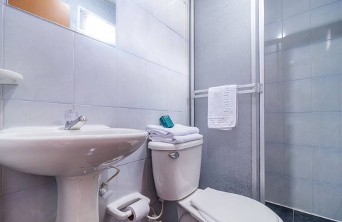 Normandia Hotel | Ayenda Avenida Boyaca