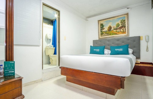 Kennedy Hotel | Ayenda Casa Blanca