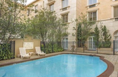 Hawthorne Hotel | Ayres Hotel Manhattan Beach