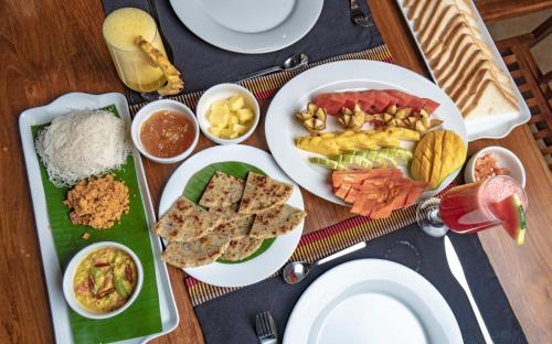 Negombo Resort | Ayur Ayur Resort & Ayurveda Retreat