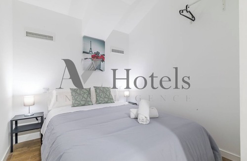 Prosperidad Hotel | AYZ Luis Cabrera-Auto check-in property