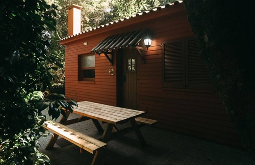 Ponta Delgada Cottage | Azores Casa Da Mata is located on the beautiful Island of São Miguel, Azores, Pt