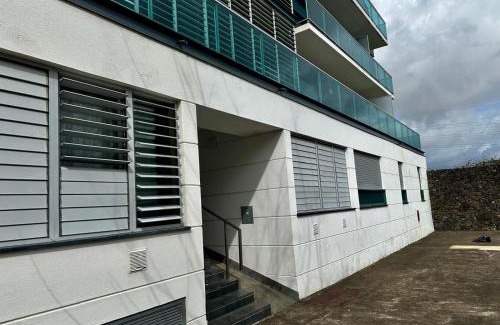 Ponta Delgada Apartment | Azores Lava Apartment T3