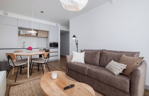 Ponta Delgada Condo | Azorian SuitesnOne bedroom apartment close to the airport of Ponta Delgada