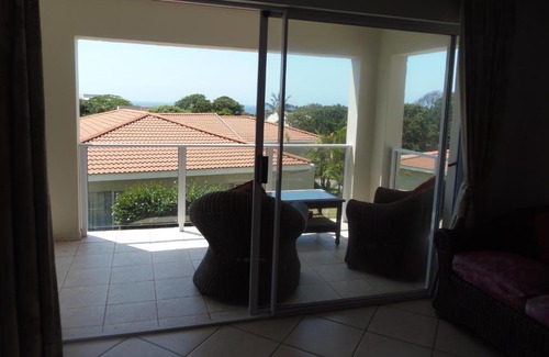 Shelly Beach Apartment | Azriel 3