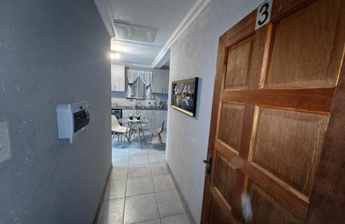 Kempton Park Apartment | Azrisi Apartments