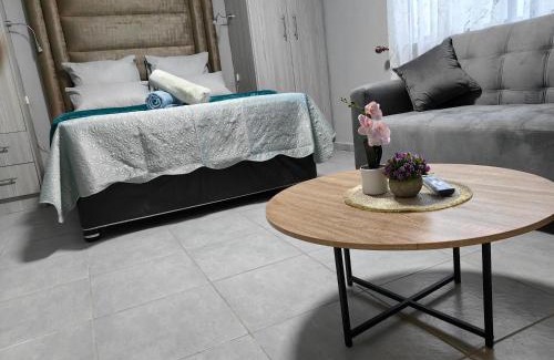 Kempton Park Apartment | Azrisi Apartments