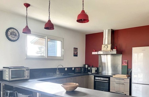 Azur House | AZUR, beautiful villa for 8 people in a quiet area