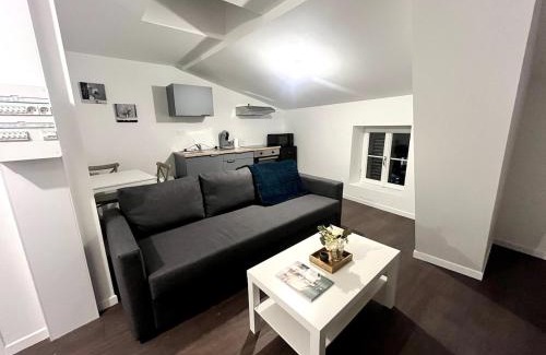 Clermont-Ferrand Apartment | Azur & Serenity