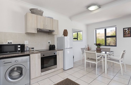 Big Bay Apartment | Azure 11 - One Bedroom Apartment, Sleeps 2