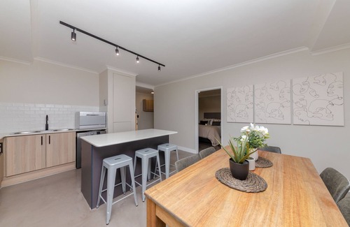 Big Bay Apartment | Azure 22 - Loadshedding Free Apartment by HMH