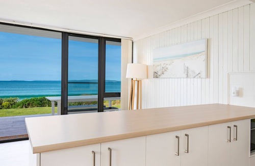 Callala Beach House | Azure Absolute Beachfront - Pet Friendly
