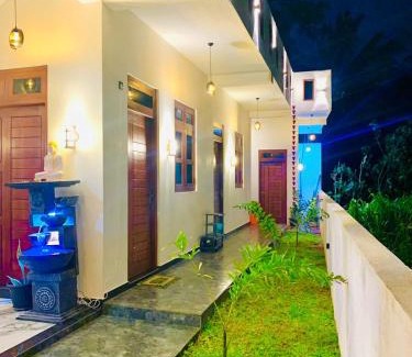 Dondra Bed & Breakfast | Azure bay Donra