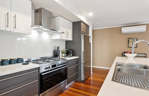 Callala Beach House | Azure House - freedom beckons just 300m from Callala Beach at Jervis Bay