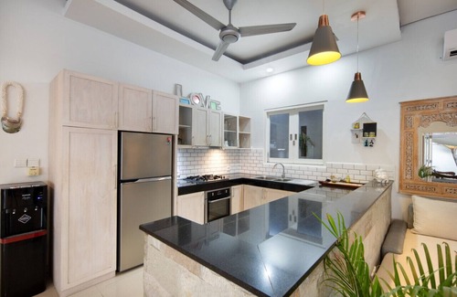 Berawa Villa | Azure New Luxe Canggu Beach Villa 2 min to beach
