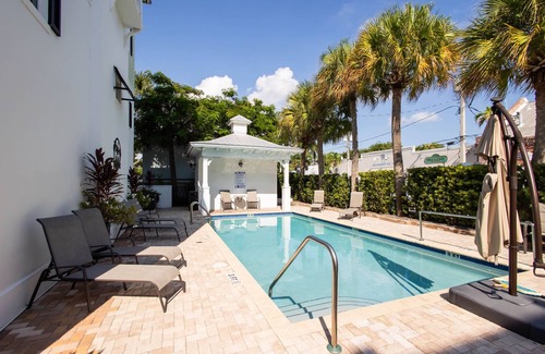 Historic Seaport House | Azure Palms | Old Town Villas