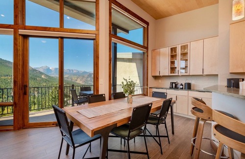 Estes Park House | Azure Vista Vacation Home At Windcliff 3 Bedroom Home by Redawning