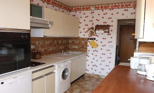 Caucade Apartment | AZURELLE