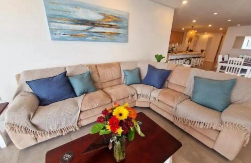 Umdloti Apartment | AZURI - 4 Adults & 2 Children, Backup power, Umdloti