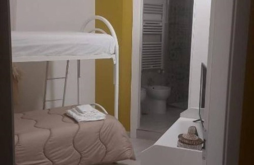 Buccino House | B&B Anastasia: Single Room with Private Bathroom