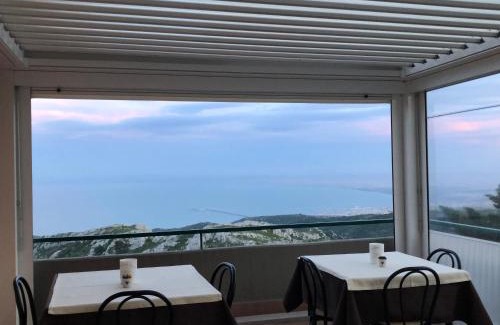 Monte Sant'Angelo Bed & Breakfast | B&B Angela