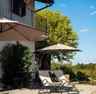 Monteu Roero Bed & Breakfast | B&B Cascina Cortassa