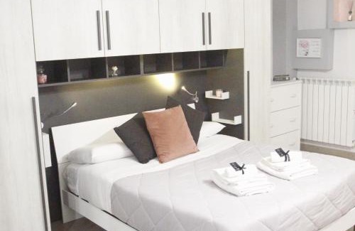 Barletta Bed & Breakfast | B&B Elles con parcheggio interno