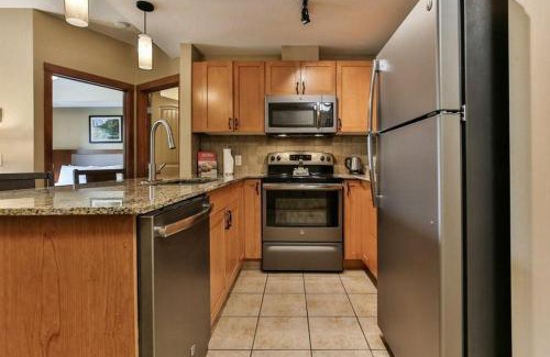 Canmore Apartment | B&B Falcon Crest Lodge 1BR 1Pullout