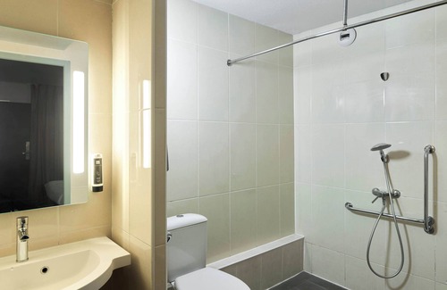 Bretigny-sur-Orge Hotel | B&B HOTEL Brétigny-sur-Orge