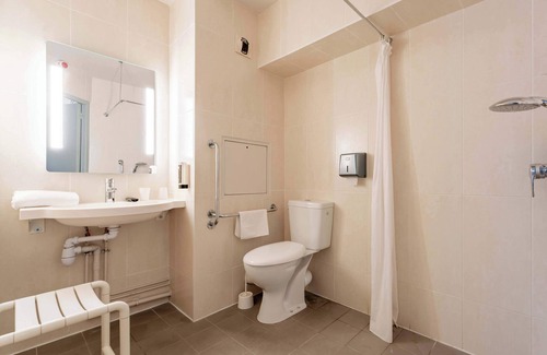 Cuincy Hotel | B&B HOTEL Douai Parc des Expos Cuincy