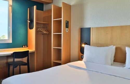Les Sables d'Olonne Hotel | B&B HOTEL Les Sables-d'Olonne Centre Gare