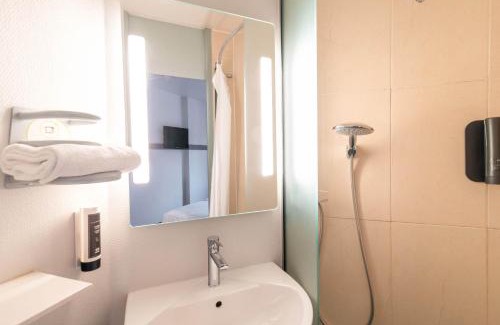 Limoges Hotel | B&B HOTEL Limoges 1