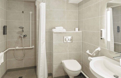 Serris Hotel | B&B Hotel Marne-La-Vallée Val D'Europe