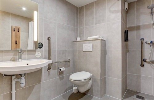 Reims Hotel | B&B HOTEL Reims Croix Blandin