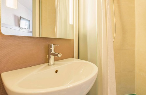 Ostwald Hotel | B&B HOTEL Strasbourg Sud Ostwald