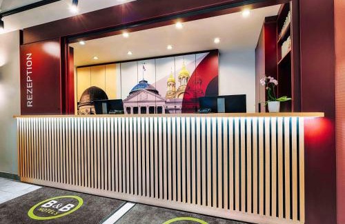 Wiesbaden Hotel | B&B HOTEL Wiesbaden-Hbf