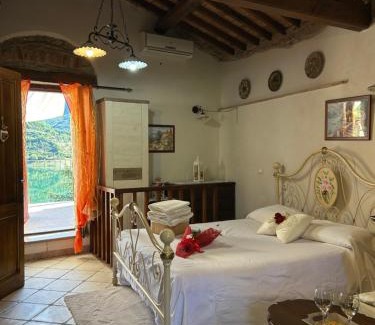 Colle di Tora Bed & Breakfast | B&B La Casetta sul Lago