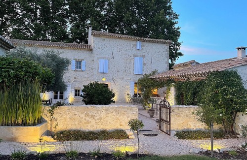 Le Thor Bed & Breakfast | B&b la chambre du Haras