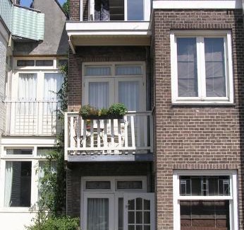 Jordaan Bed & Breakfast | B&B La Festa