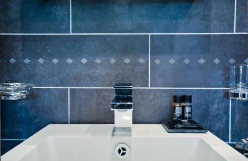 Jordaan Bed & Breakfast | B&B La Festa