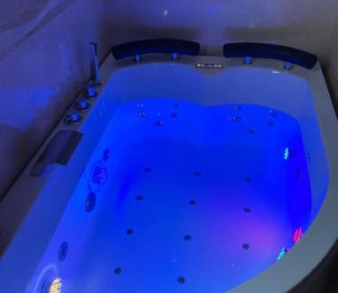 Centro Storico Bed & Breakfast | B&B LA REGGIA DI RIHANNA spa