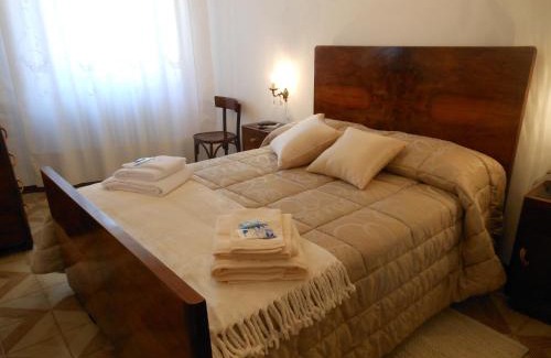 Serra de' Conti Bed & Breakfast | B&B Le Stanze del Chiostro